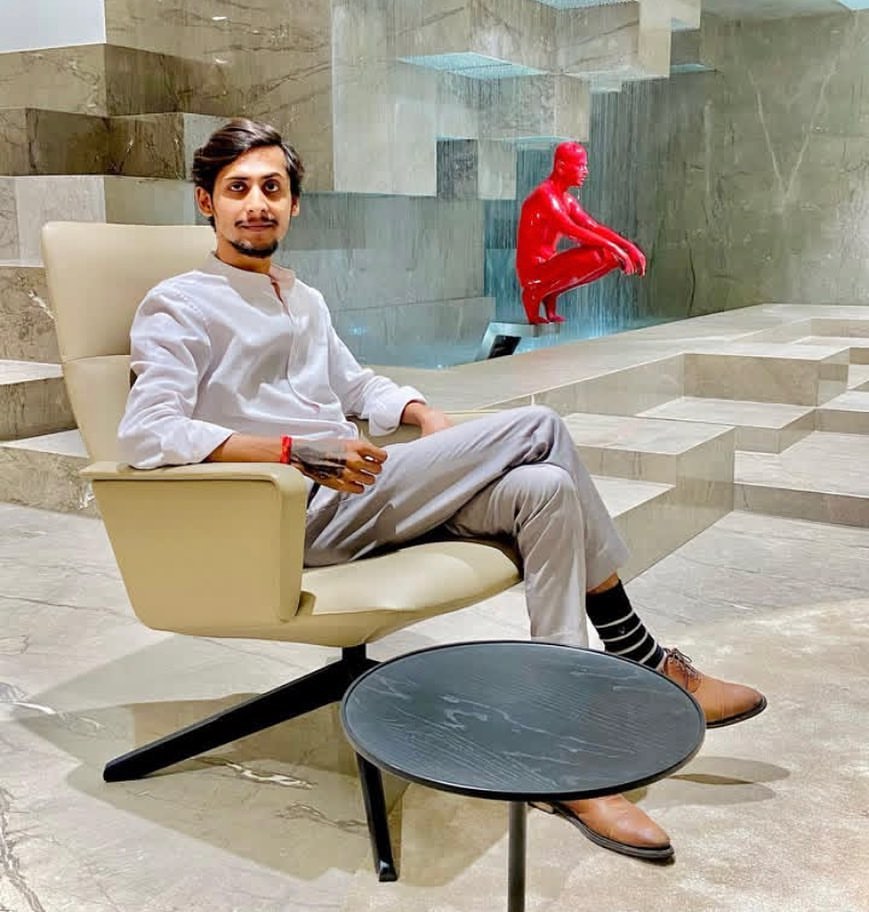 Ajeet Raj, Founder and Owner of Alean Gallery